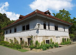 Balay Na Tisa